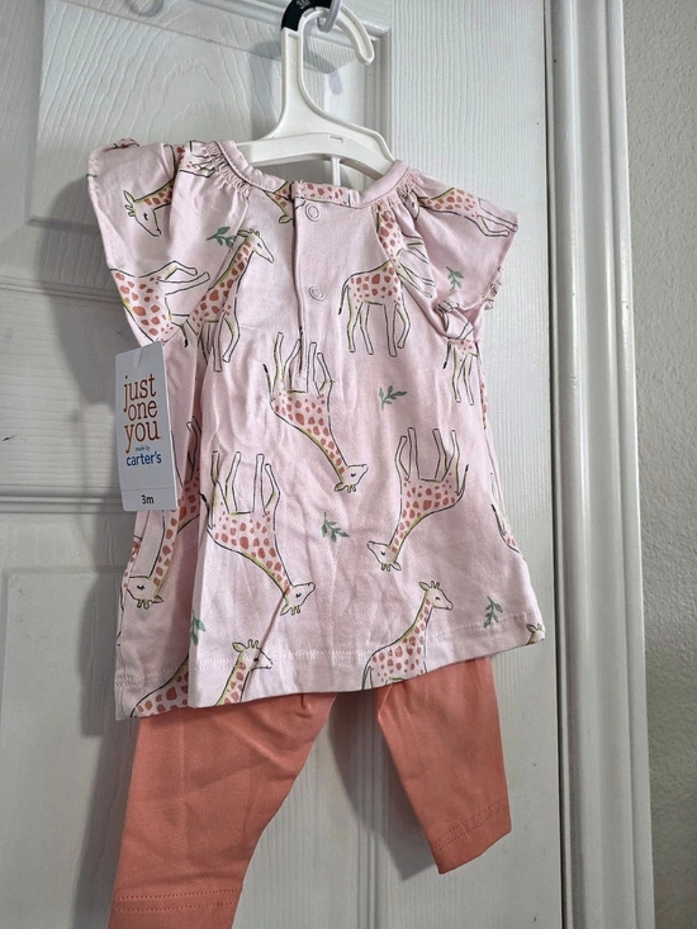 Carter's Baby Girls Giraffe Print Set Size 3M NWT